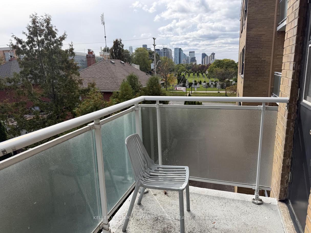 Photo 20 of Unit 308, 1901 Bayview Avenue, Toronto, Leaside — HOMEH