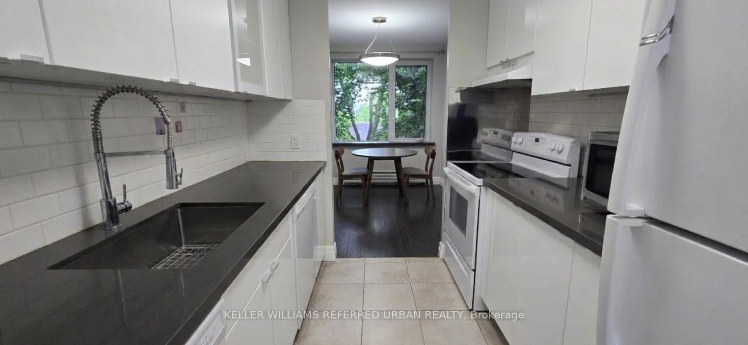 Photo 12 of Unit 308, 1901 Bayview Avenue, Toronto, Leaside — HOMEH
