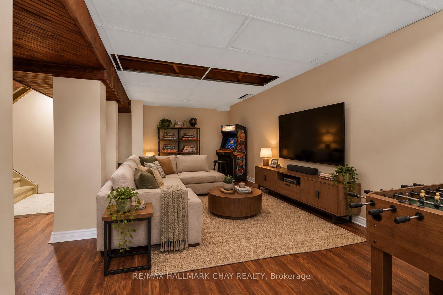 Photo 26 of 104 Ferguson Drive, Barrie, Northwest — HOMEH