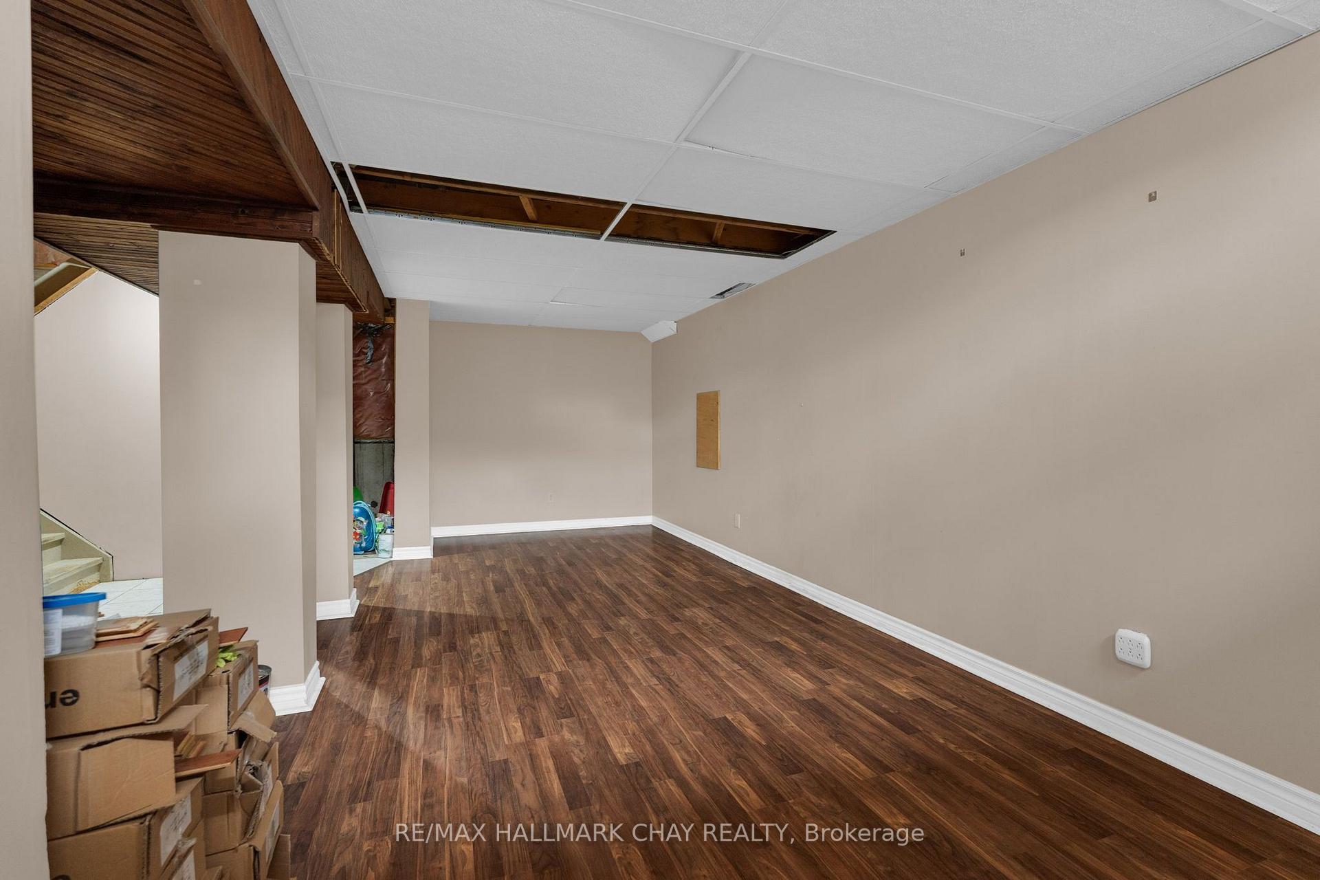 Photo 27 of 104 Ferguson Drive, Barrie, Northwest — HOMEH