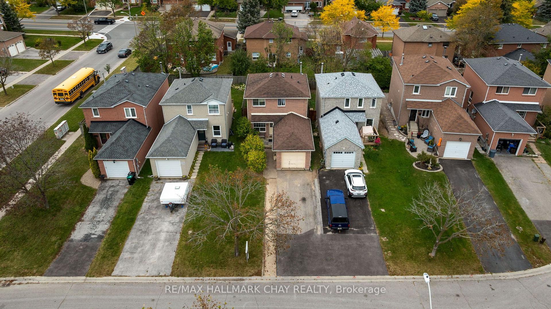 Photo 33 of 104 Ferguson Drive, Barrie, Northwest — HOMEH