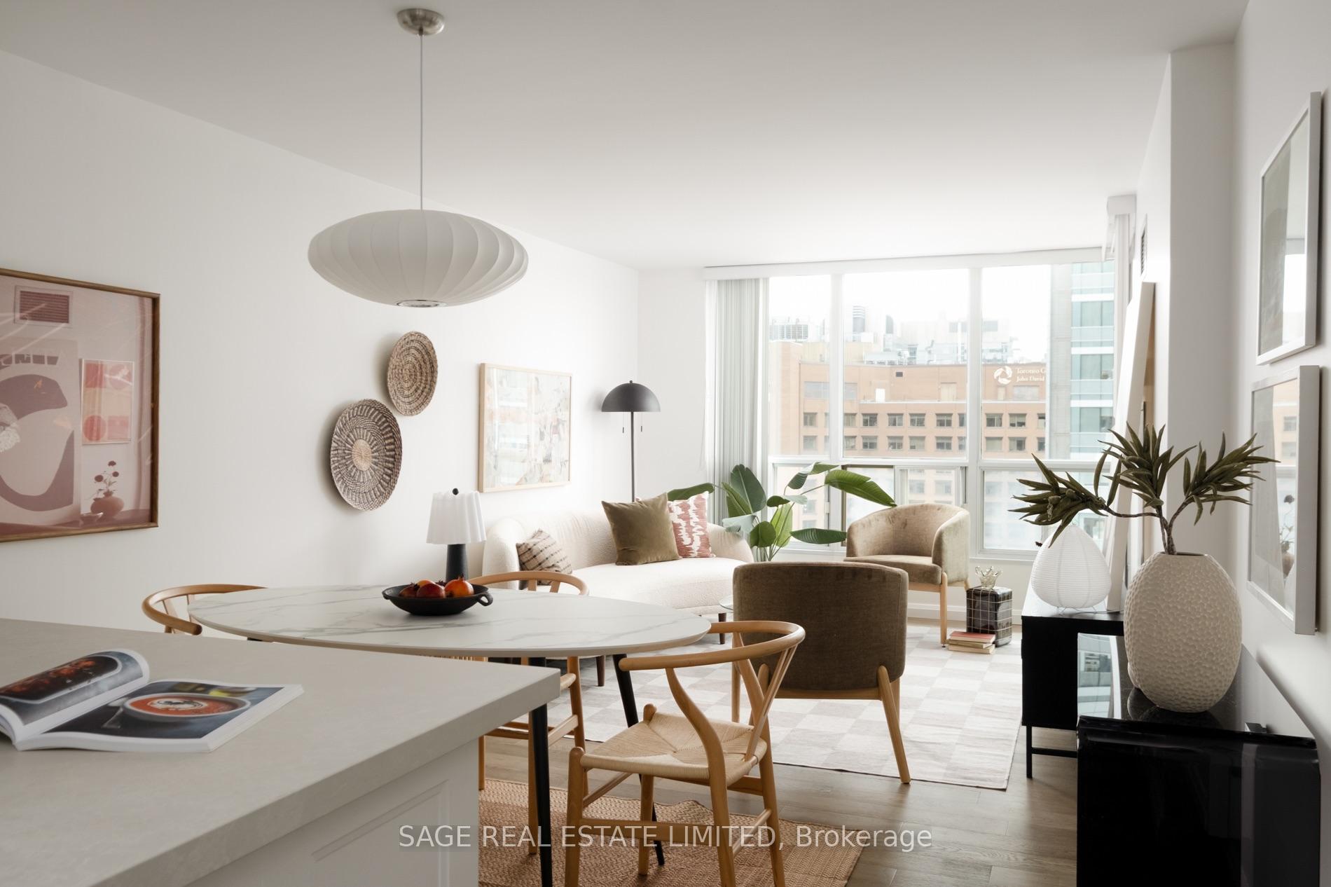 Photo of Unit 2109, 750 Bay Street