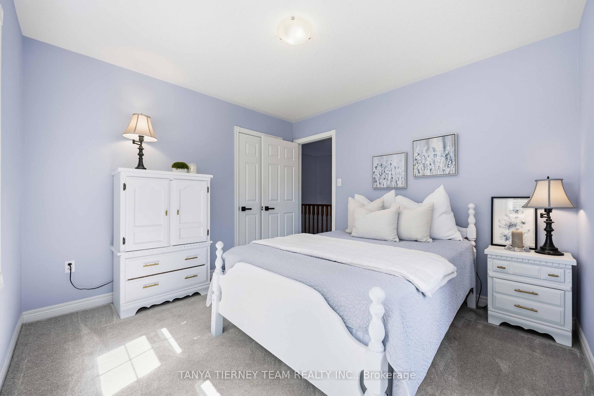 Photo 42 of 16 Waring Avenue, Whitby, Brooklin — HOMEH