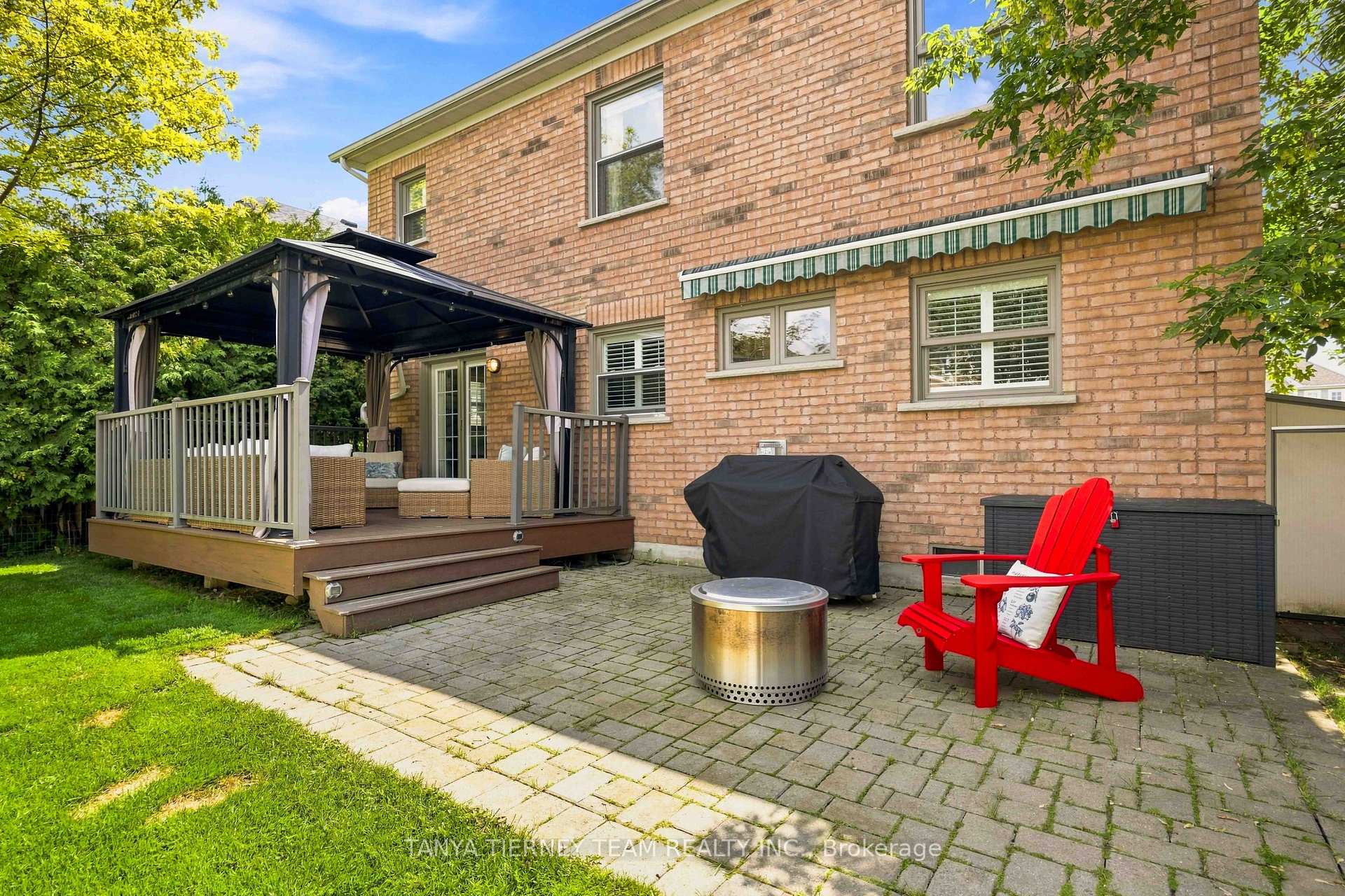 Photo 49 of 16 Waring Avenue, Whitby, Brooklin — HOMEH