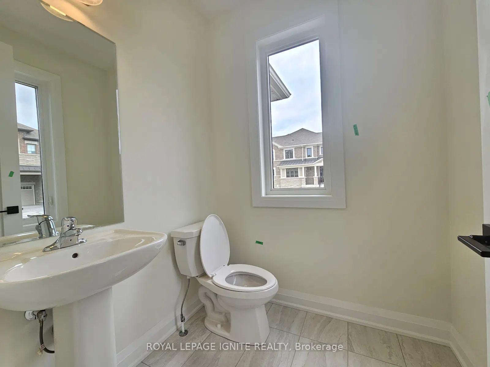 Photo 7 of 3250 Chimney Swift Crescent, Pickering, Rural Pickering — HOMEH
