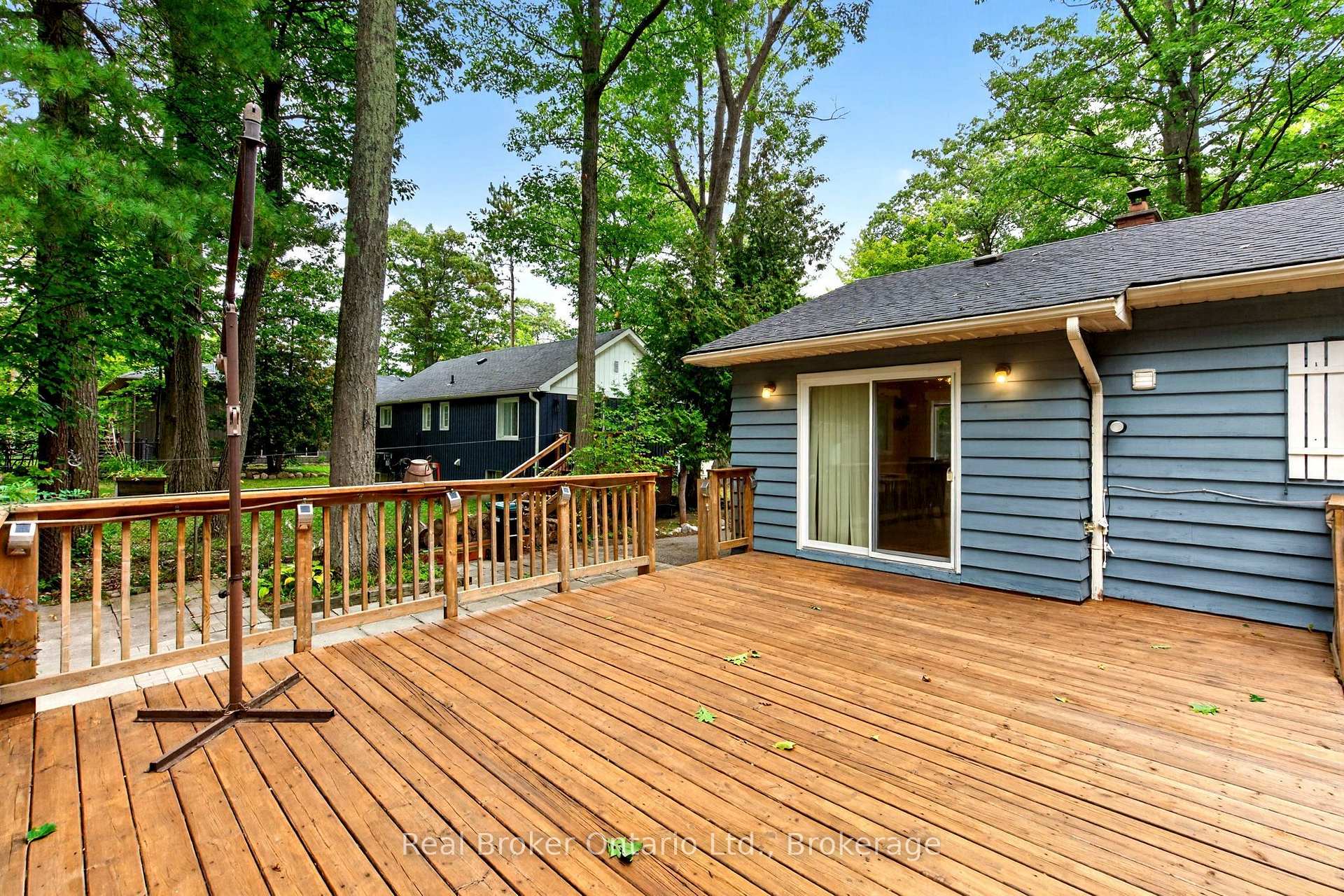 Photo 23 of 16 Fredrick Avenue, Tiny, Rural Tiny — HOMEH