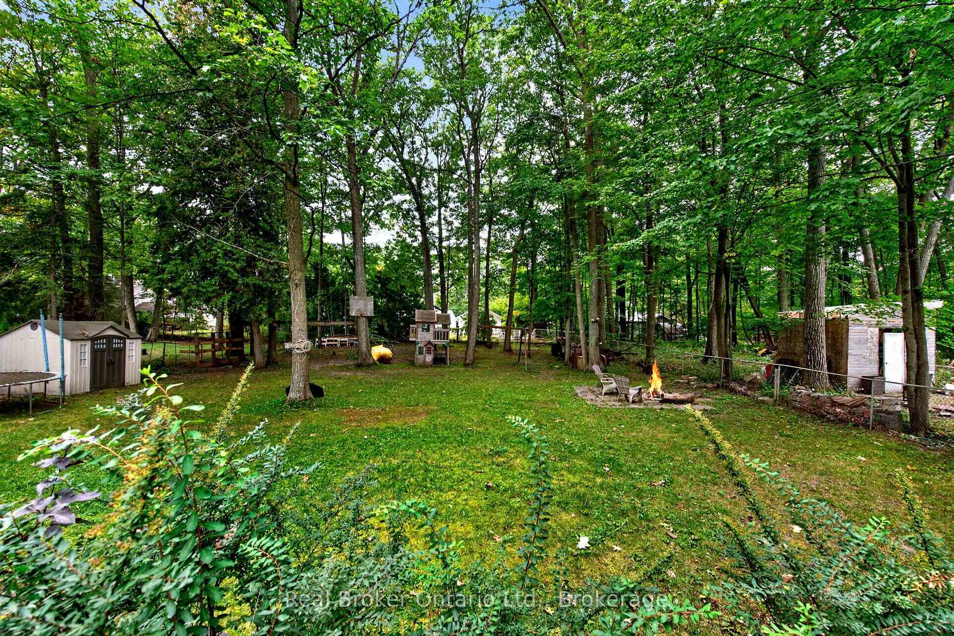 Photo 25 of 16 Fredrick Avenue, Tiny, Rural Tiny — HOMEH