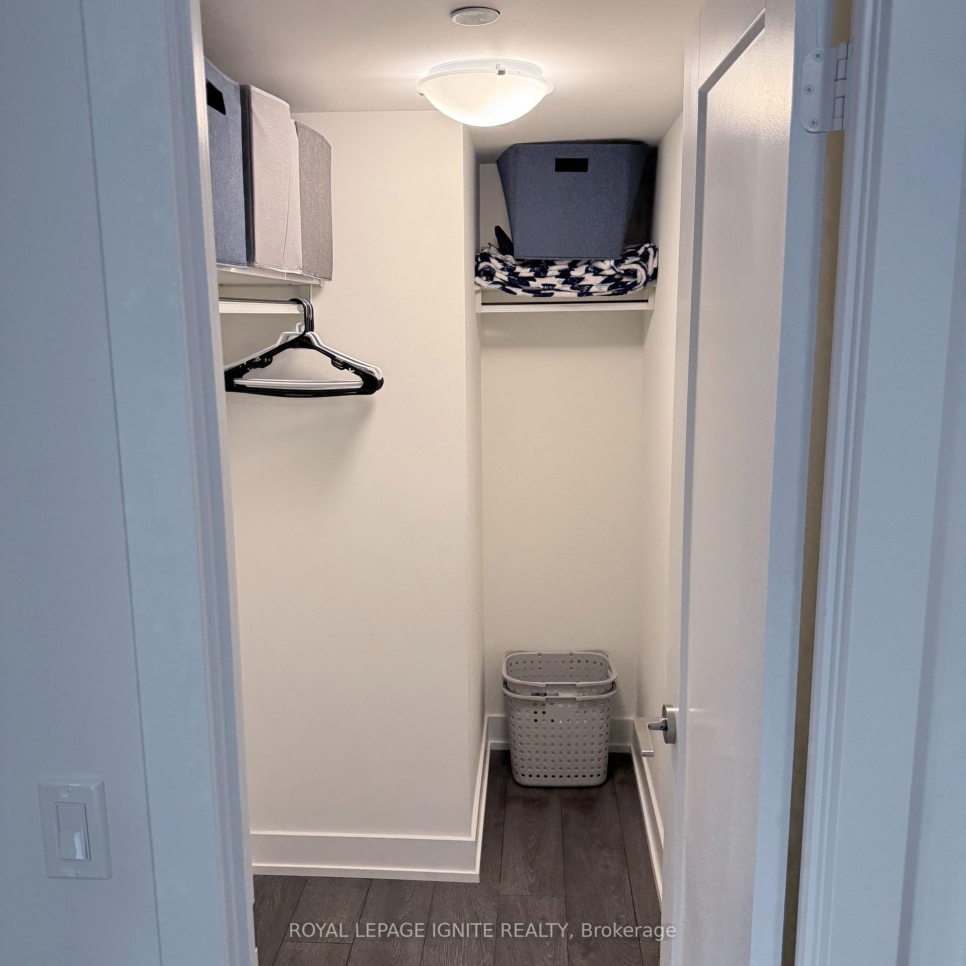 Photo 6 of Unit 435, 5 Mabelle Avenue, Etobicoke, Islington-City Centre West — HOMEH