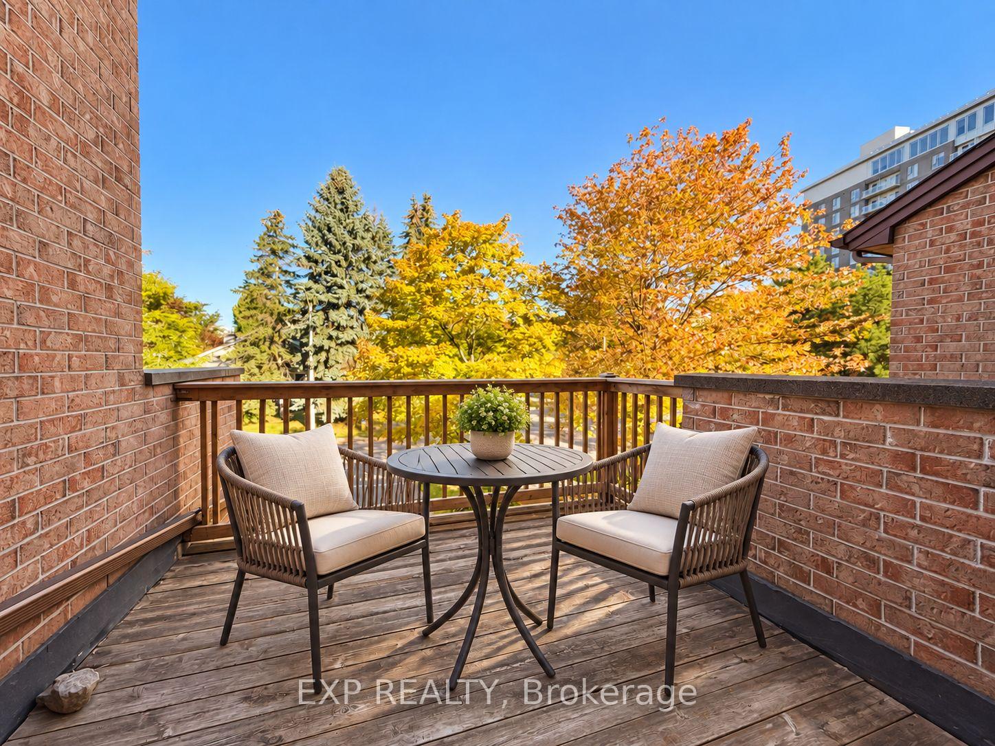 Photo 13 of 189 Dunbarton Court, Ottawa, Cardinal Glen — HOMEH