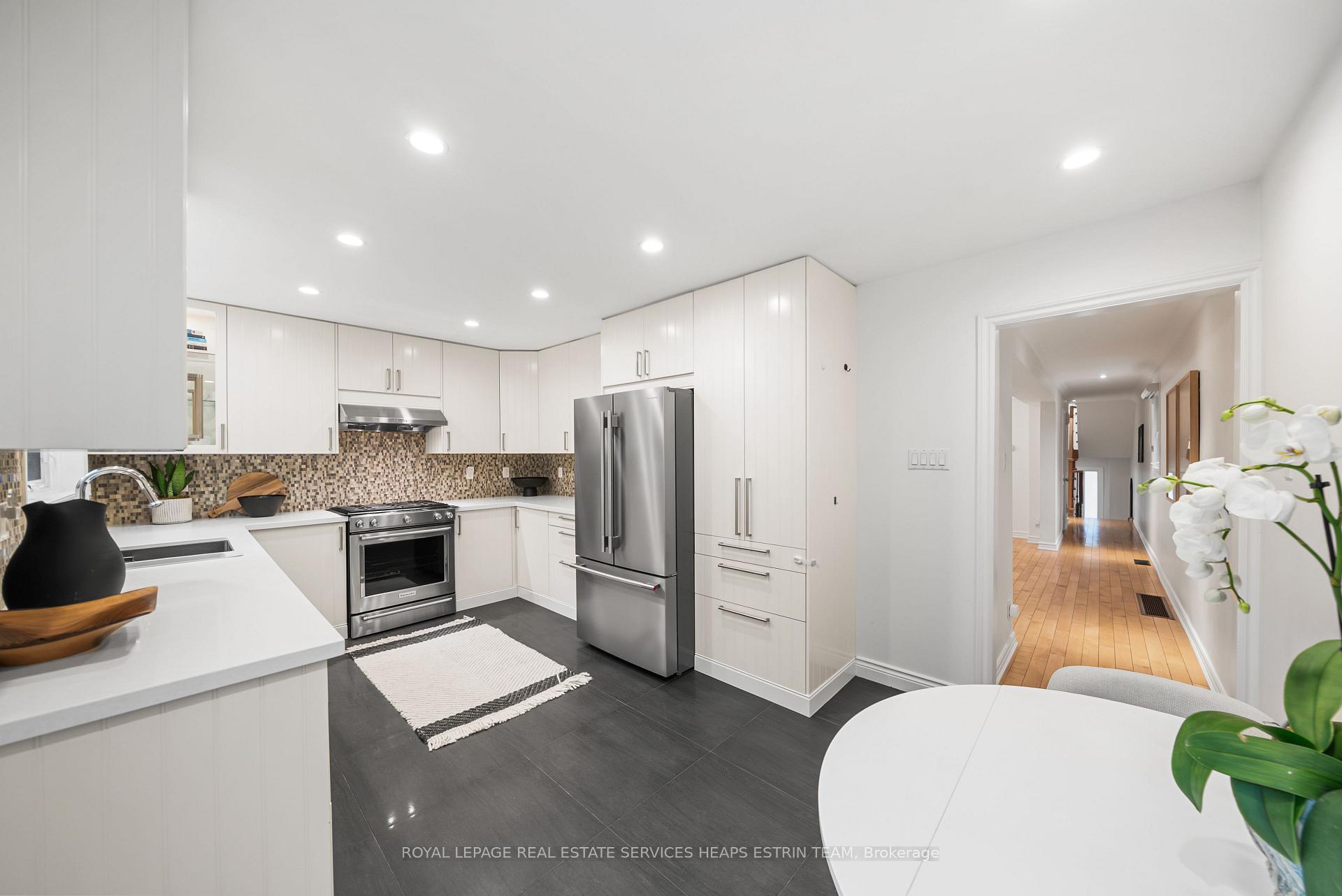 Photo 7 of 515 Soudan Avenue, Toronto, Mount Pleasant East — HOMEH