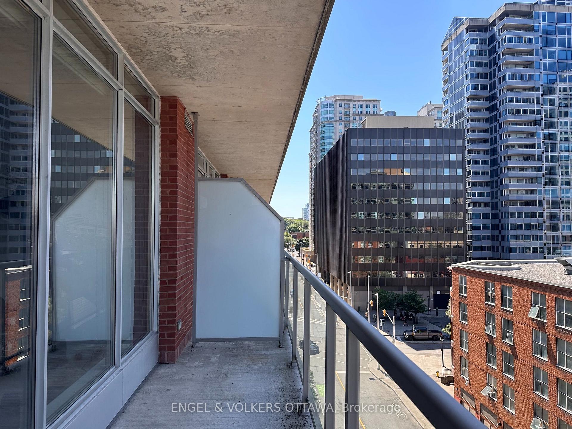 Photo 8 of Unit 702, 383 Cumberland Street, Ottawa, Lower Town/Byward Market — HOMEH