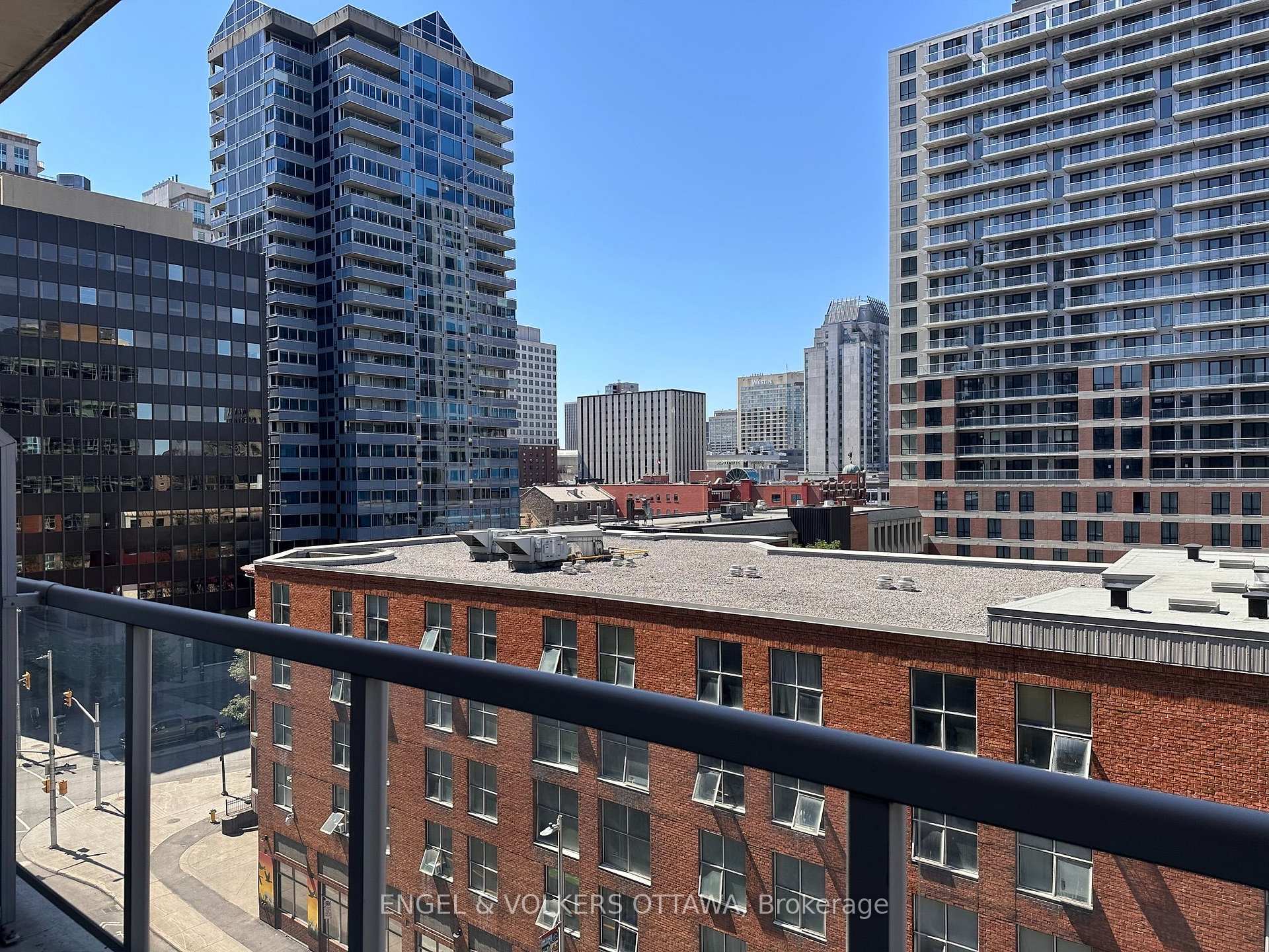 Photo 9 of Unit 702, 383 Cumberland Street, Ottawa, Lower Town/Byward Market — HOMEH