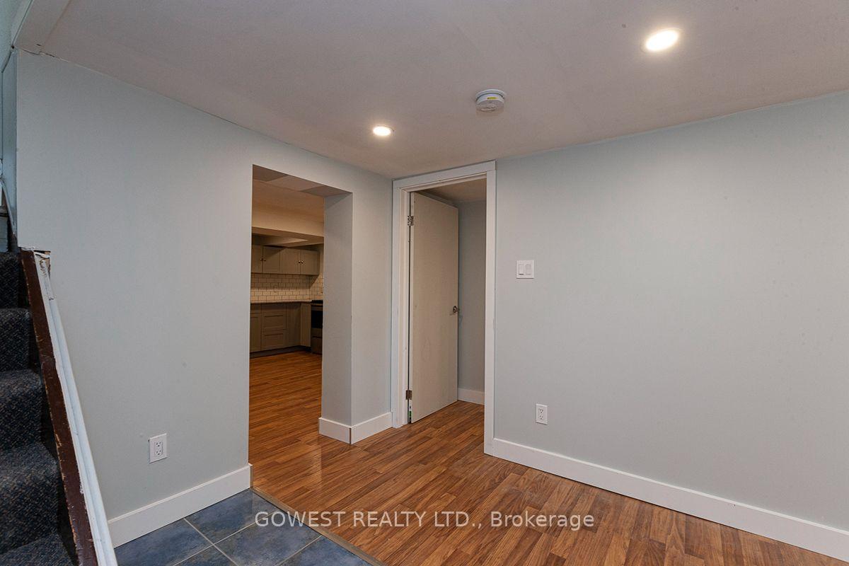 Photo 6 of Unit 2, 480 Jane Street, Toronto, Runnymede-Bloor West Village — HOMEH