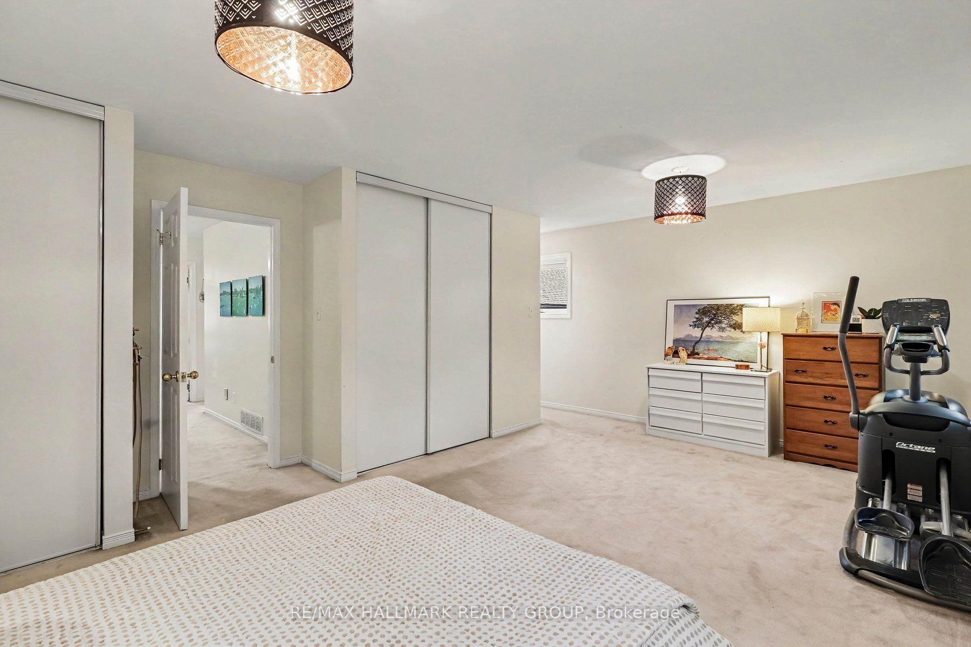 Photo 16 of 267 St Laurent Boulevard, Ottawa, Manor Park — HOMEH