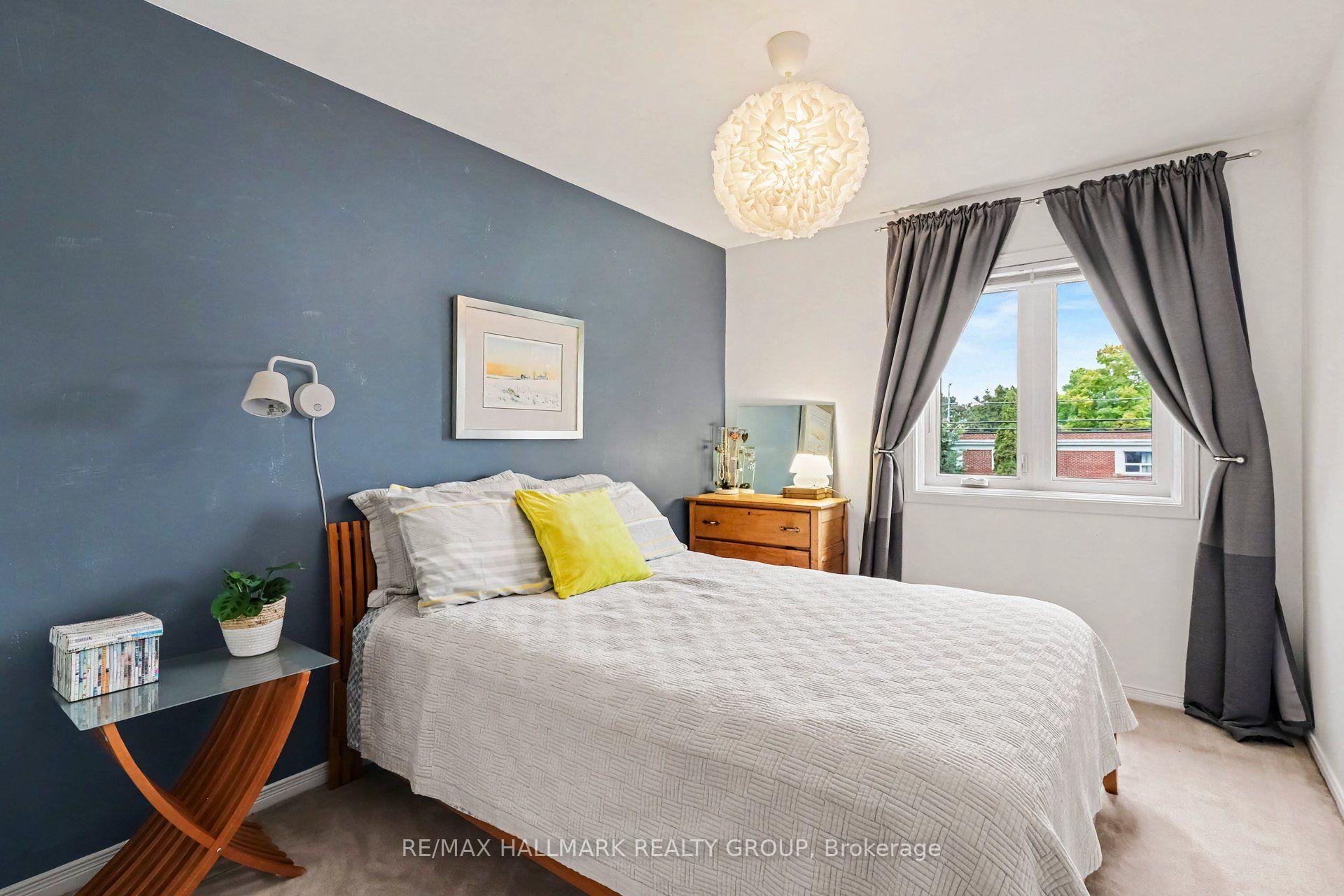 Photo 23 of 267 St Laurent Boulevard, Ottawa, Manor Park — HOMEH