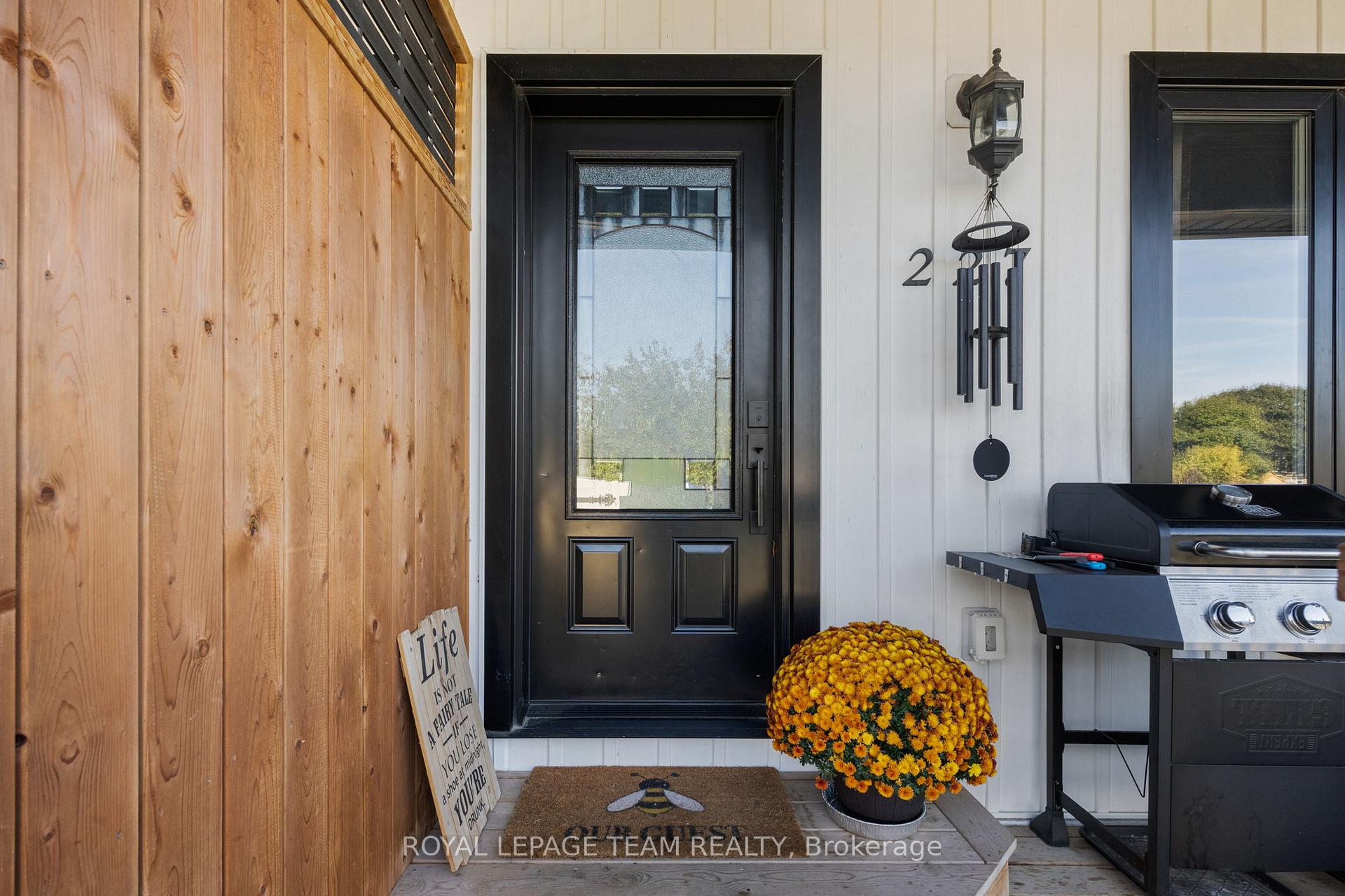 Photo 6 of 227 Roberta Crescent, Prescott, Prescott — HOMEH