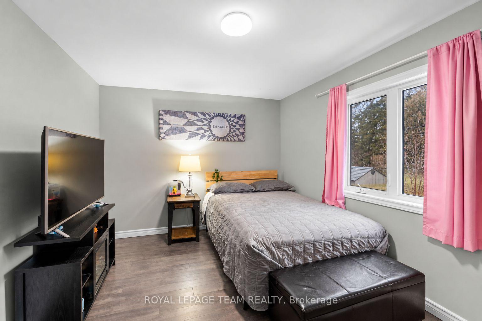 Photo 22 of 227 Roberta Crescent, Prescott, Prescott — HOMEH