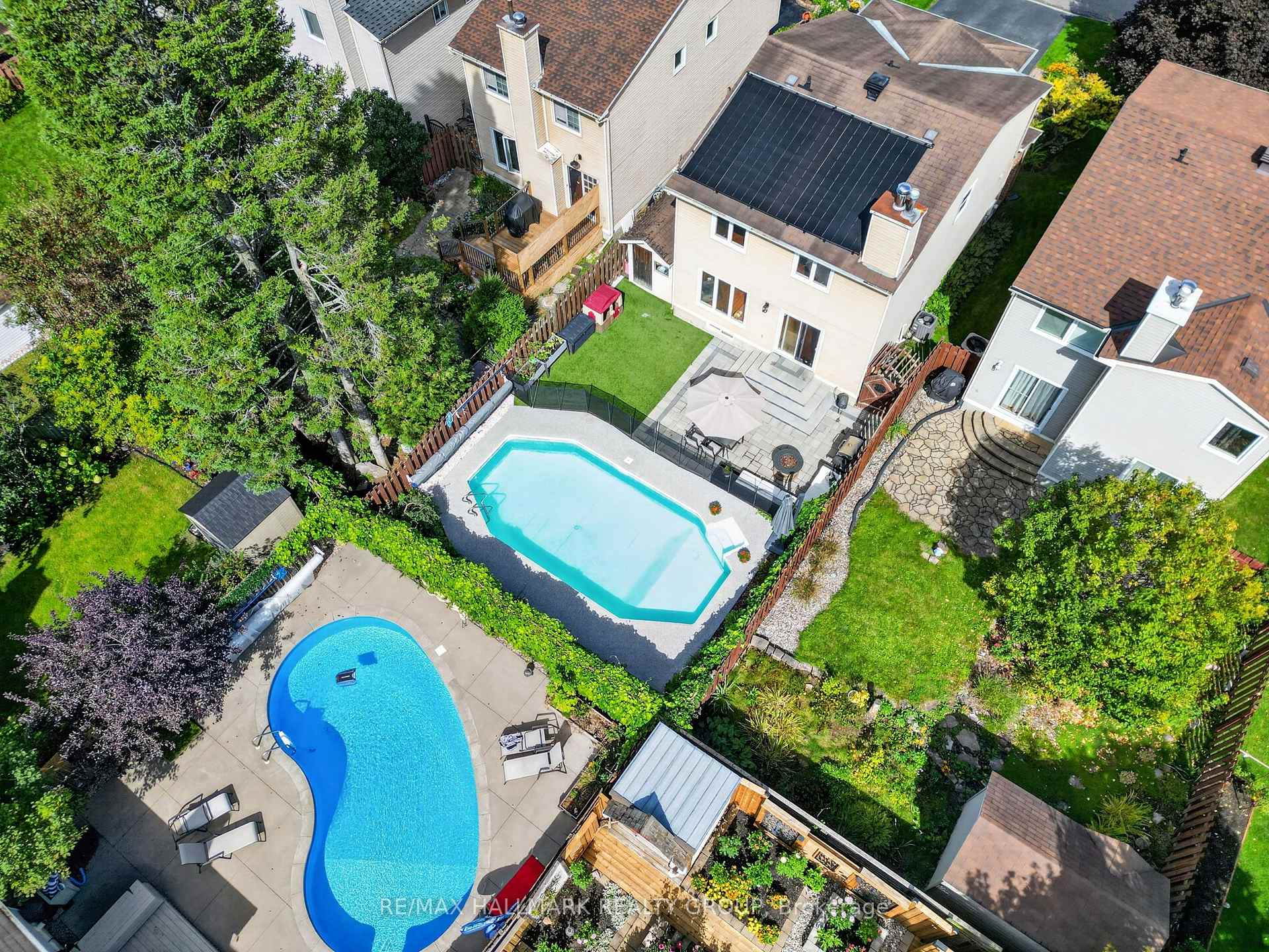 Photo 36 of 6109 Forestglen Crescent, Ottawa, Chapel Hill — HOMEH