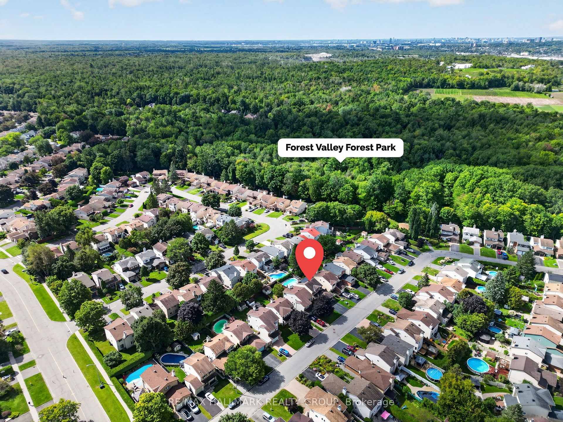 Photo 38 of 6109 Forestglen Crescent, Ottawa, Chapel Hill — HOMEH
