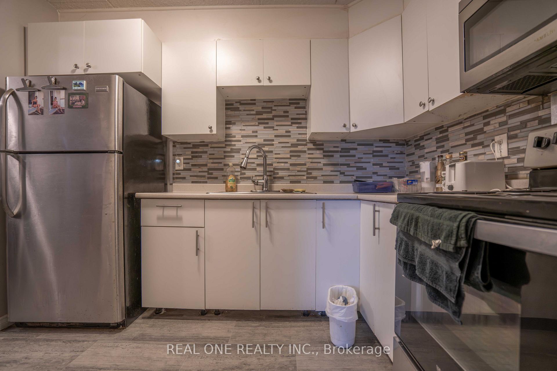 Photo 4 of Unit 204, 6 walton Avenue, Kitchener, Vanier - Kitchener — HOMEH