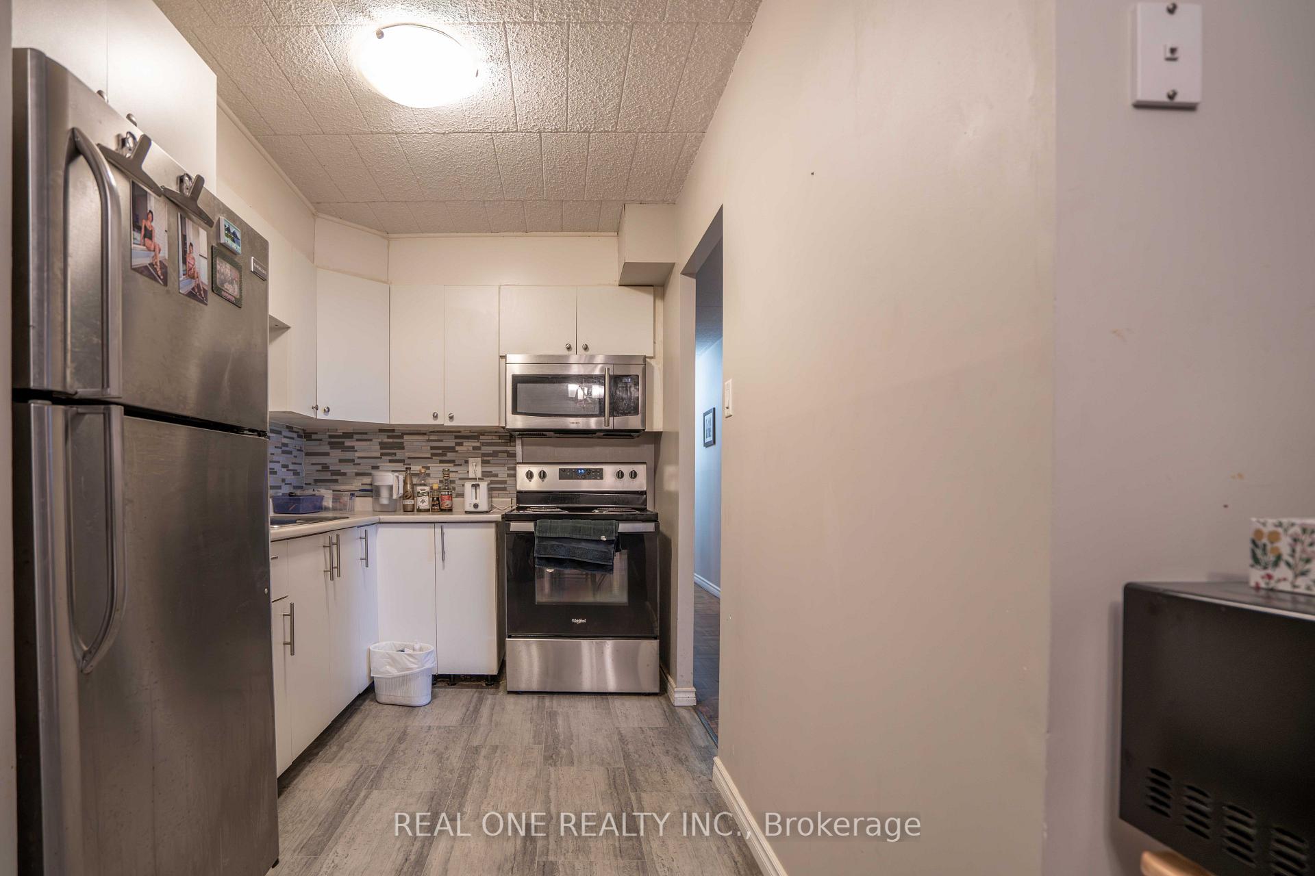 Photo 5 of Unit 204, 6 walton Avenue, Kitchener, Vanier - Kitchener — HOMEH