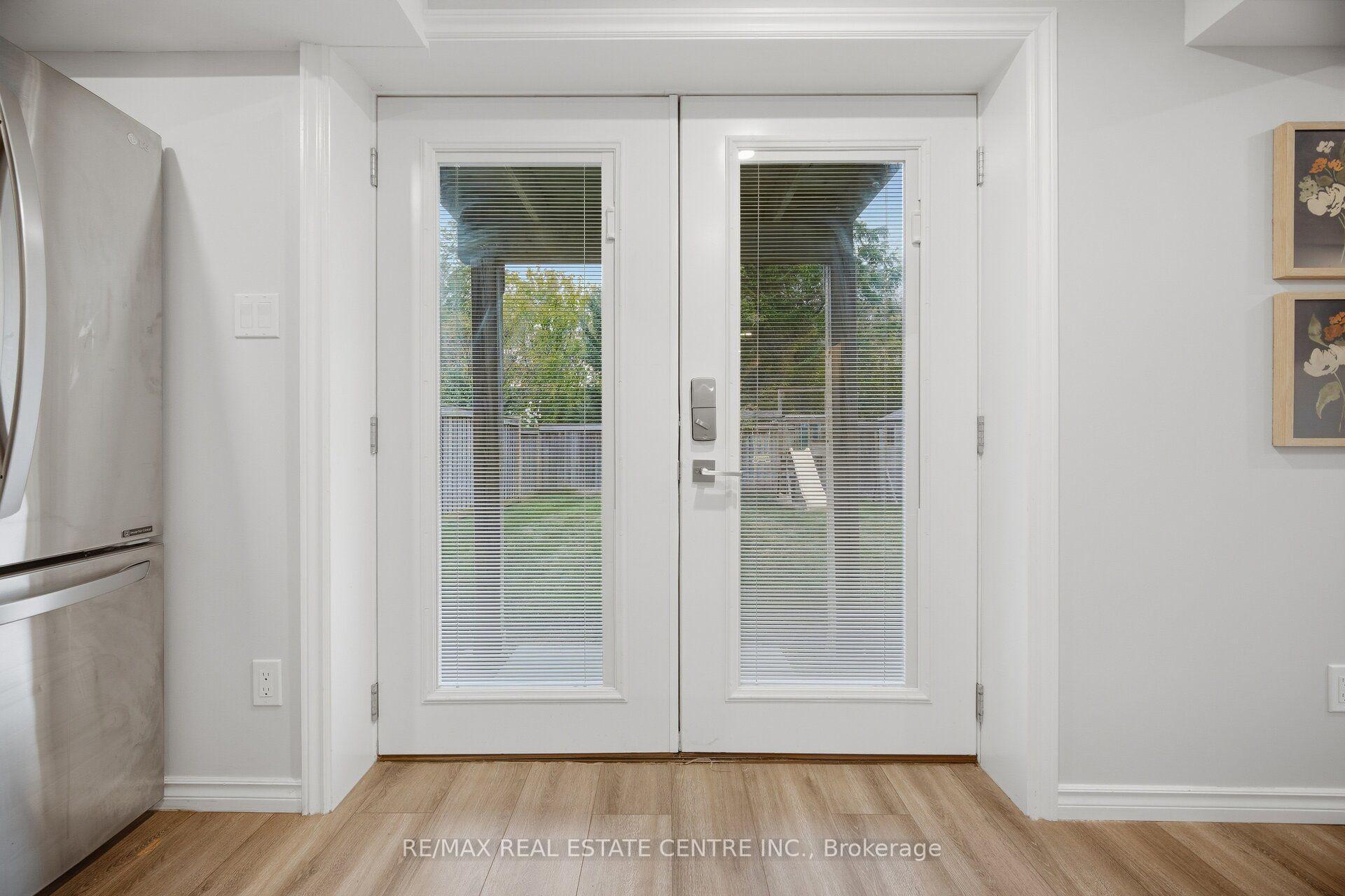 Photo 40 of 33 Mosely Crescent, Ajax, Central East — HOMEH