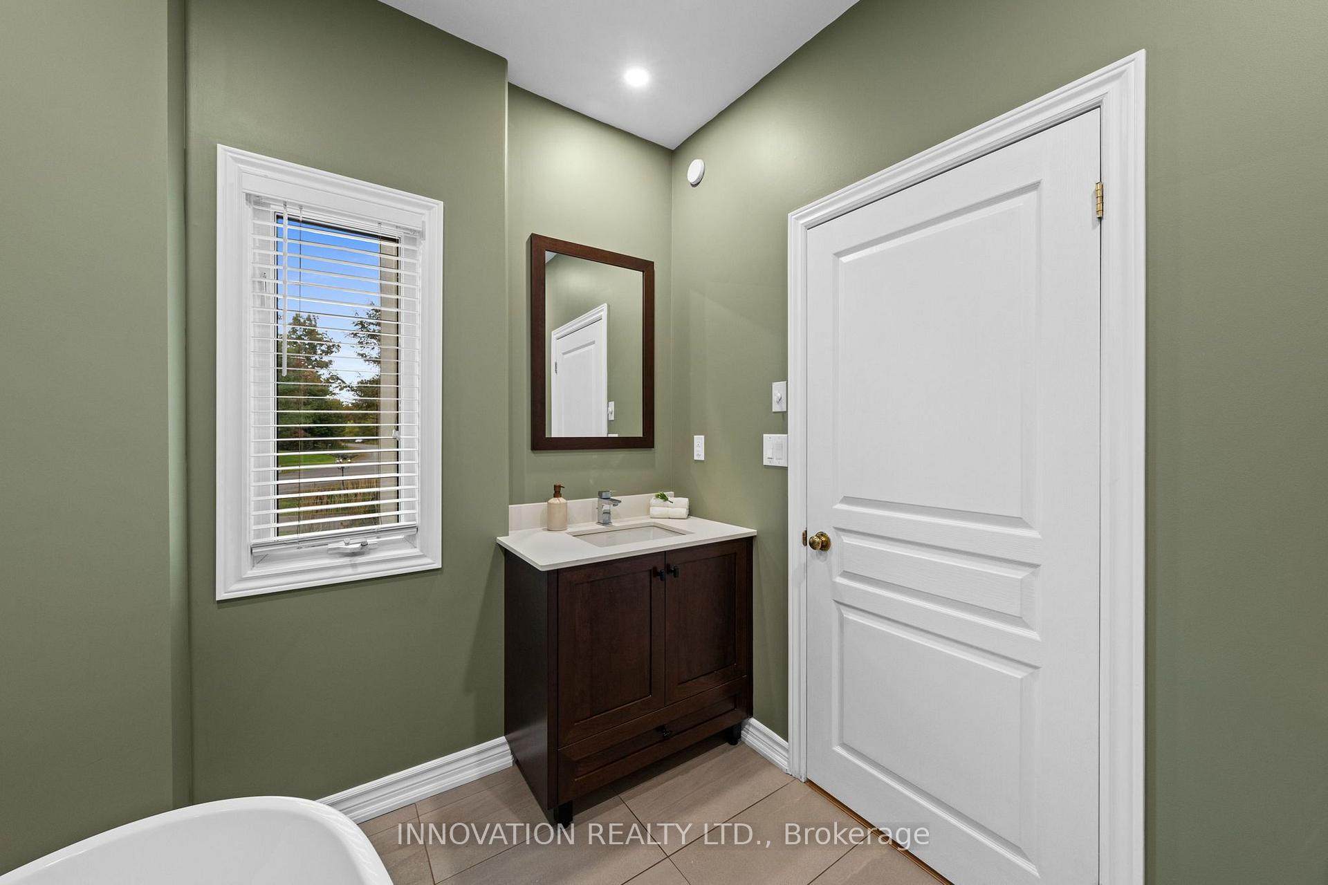 Photo 22 of 3599 Delson Drive, Ottawa, Navan — HOMEH