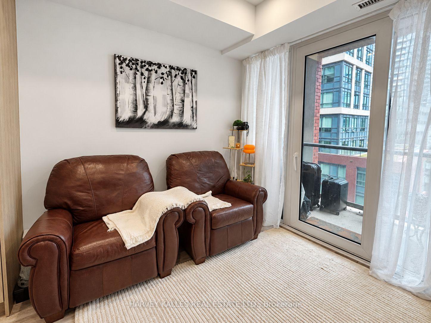 Photo 6 of Unit 915, 108 Peter Street, Toronto, Waterfront Communities — HOMEH