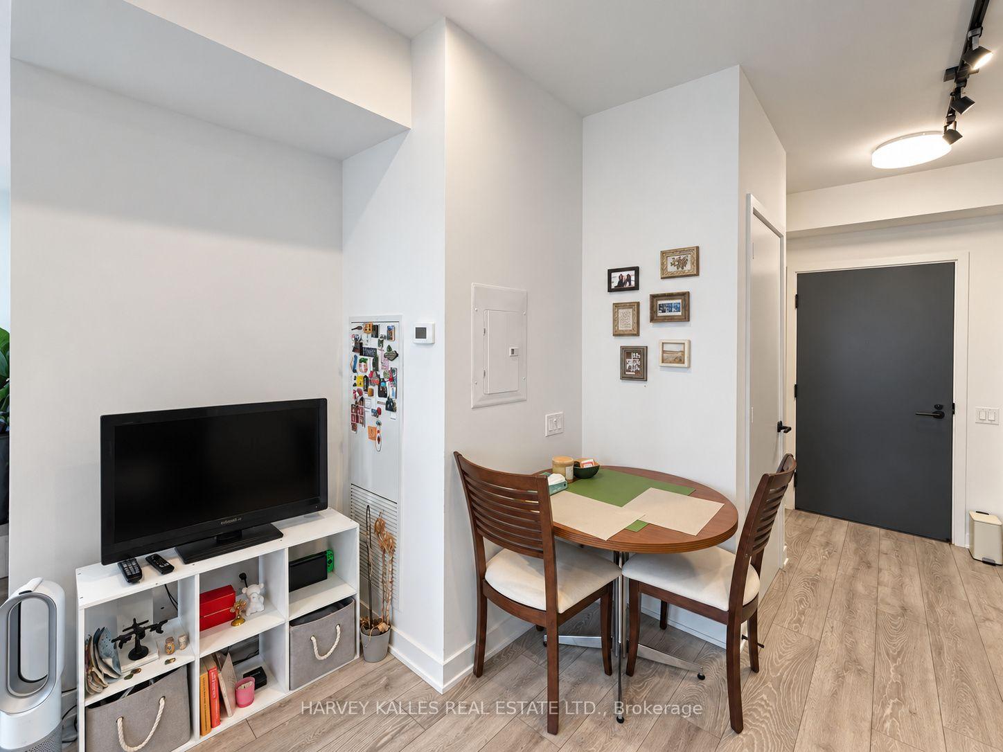 Photo 9 of Unit 915, 108 Peter Street, Toronto, Waterfront Communities — HOMEH