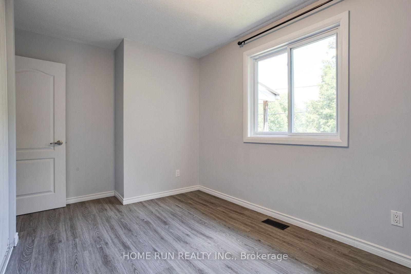 Photo 37 of 2 Caribou Avenue, Ottawa, Stittsville (South) — HOMEH