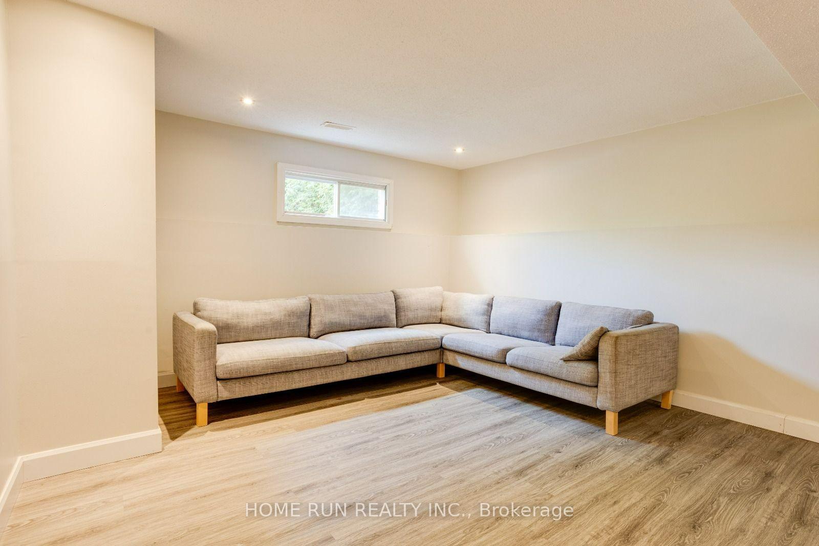 Photo 41 of 2 Caribou Avenue, Ottawa, Stittsville (South) — HOMEH
