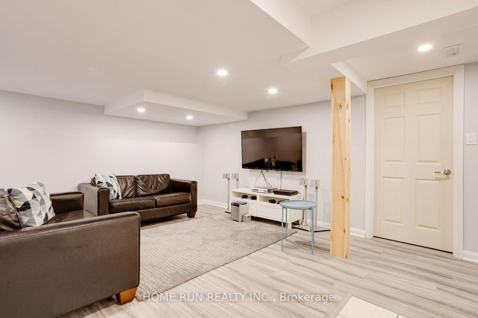Photo 43 of 2 Caribou Avenue, Ottawa, Stittsville (South) — HOMEH