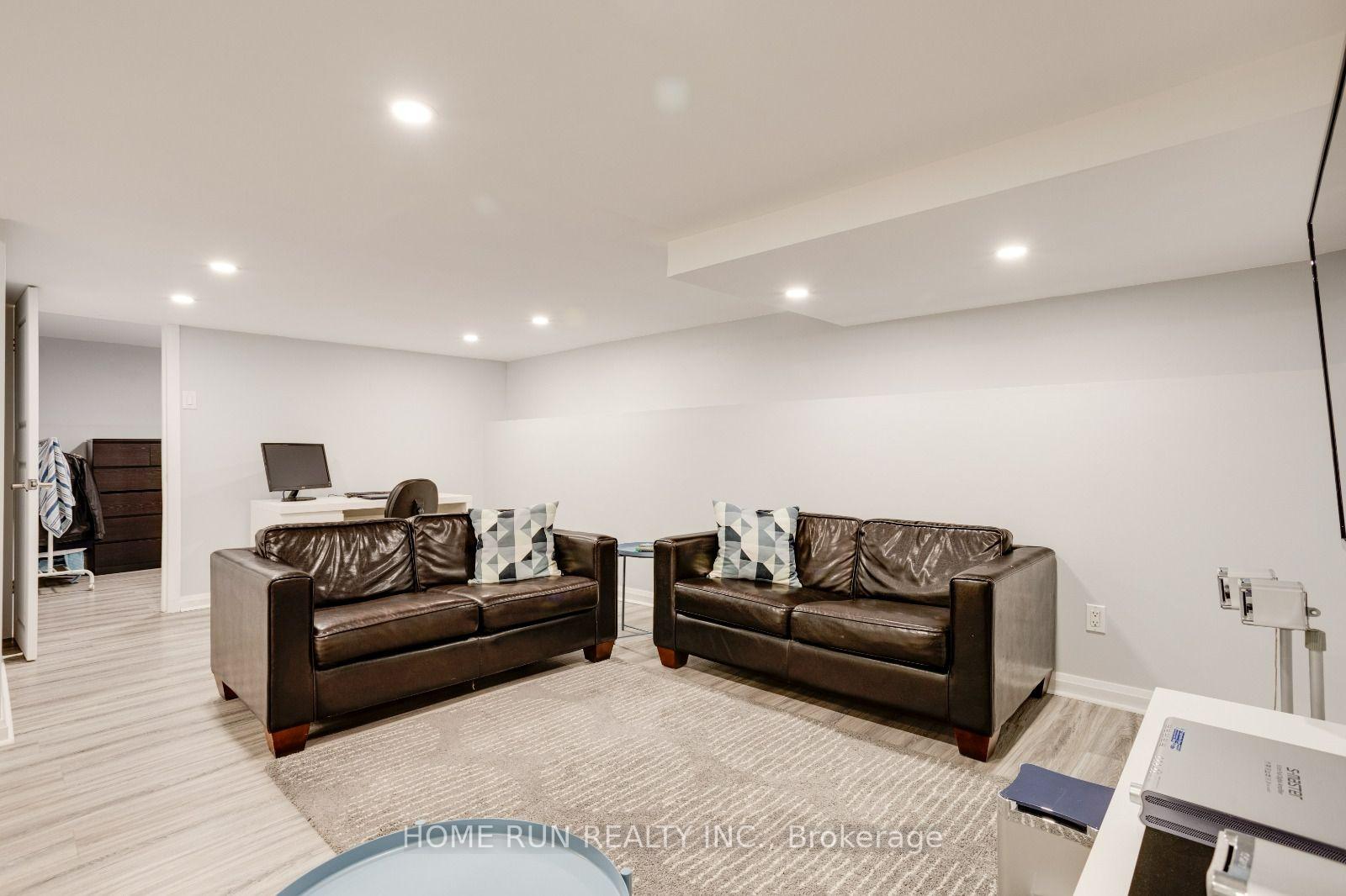 Photo 46 of 2 Caribou Avenue, Ottawa, Stittsville (South) — HOMEH