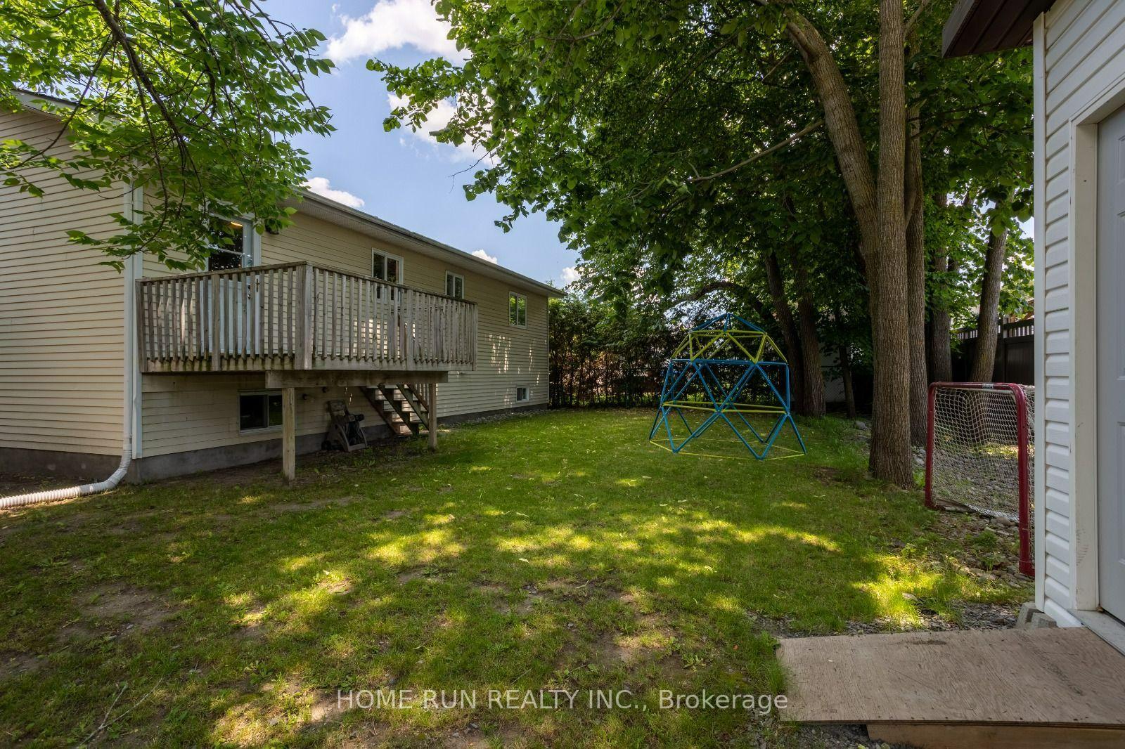 Photo 55 of 2 Caribou Avenue, Ottawa, Stittsville (South) — HOMEH