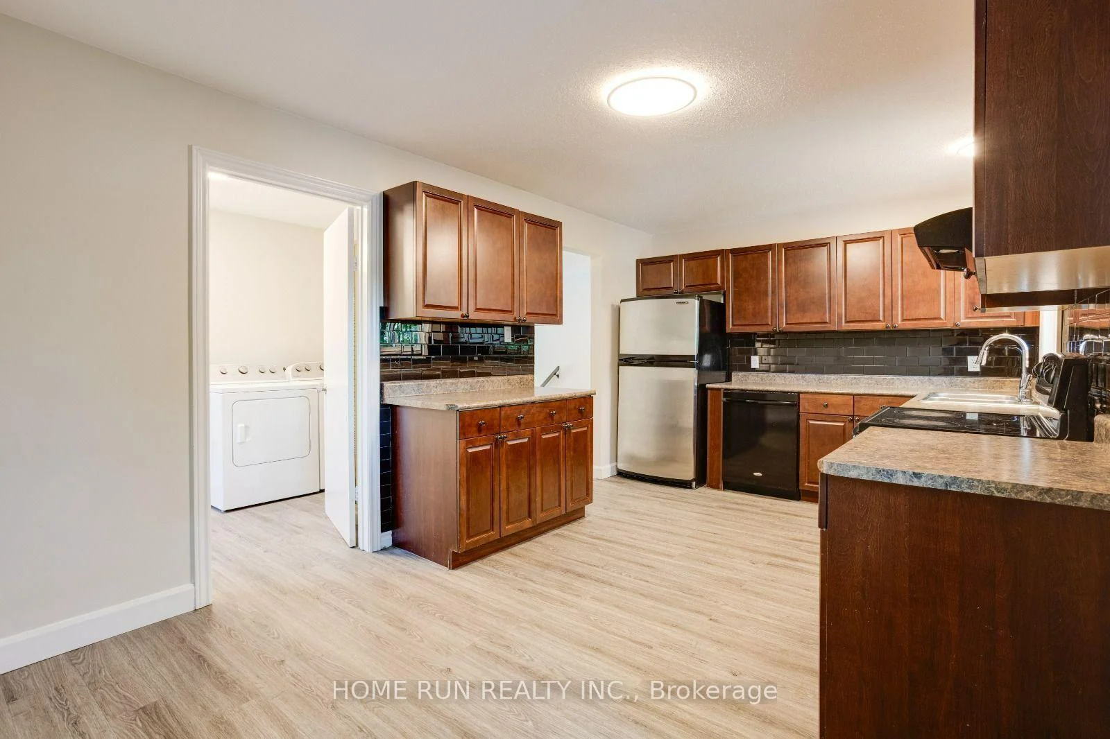 Photo 16 of 2 Caribou Avenue, Ottawa, Stittsville (South) — HOMEH
