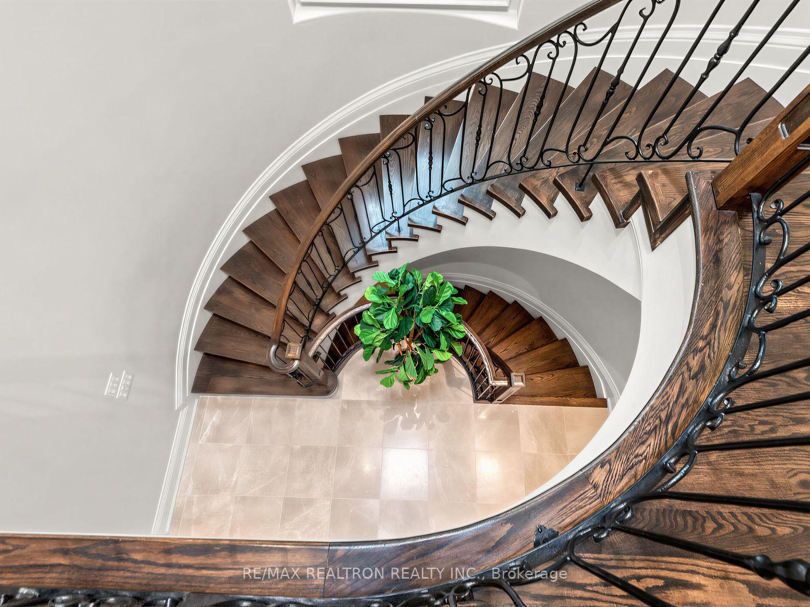 Photo 26 of 516 Vesta Drive, Toronto, Forest Hill South — HOMEH