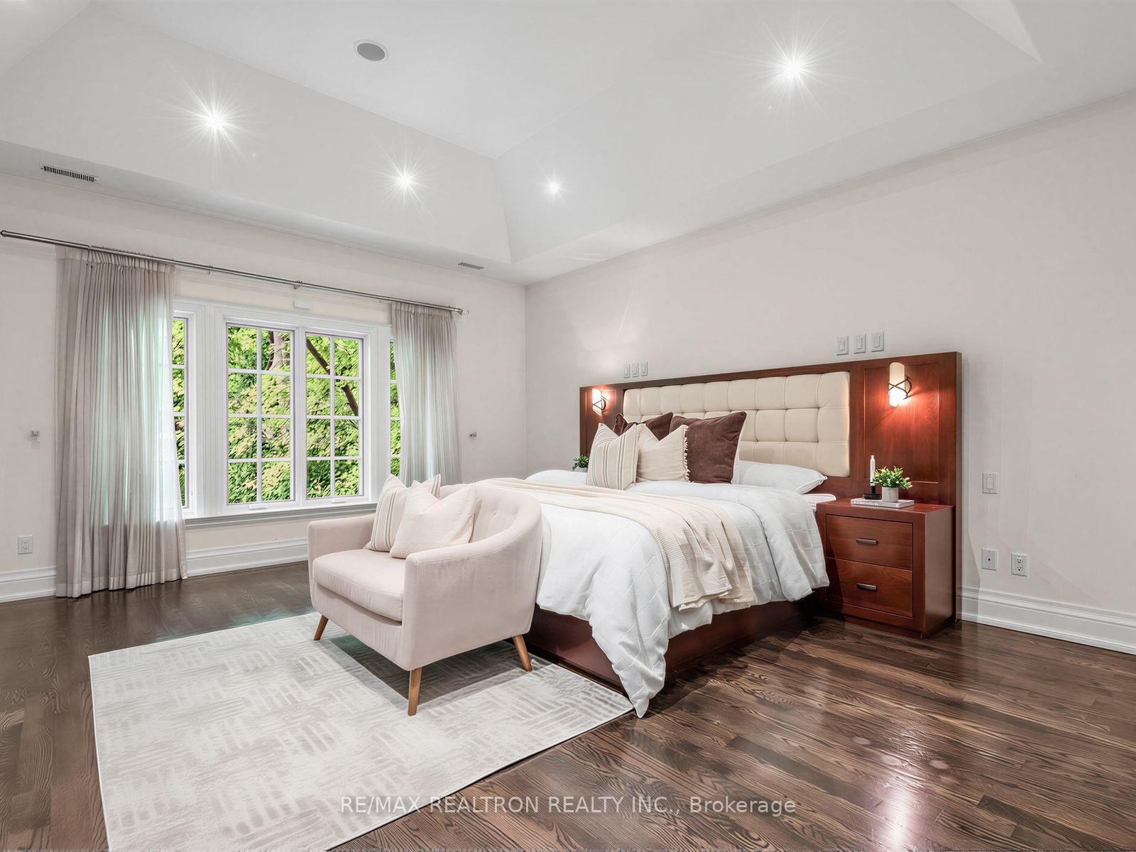 Photo 27 of 516 Vesta Drive, Toronto, Forest Hill South — HOMEH