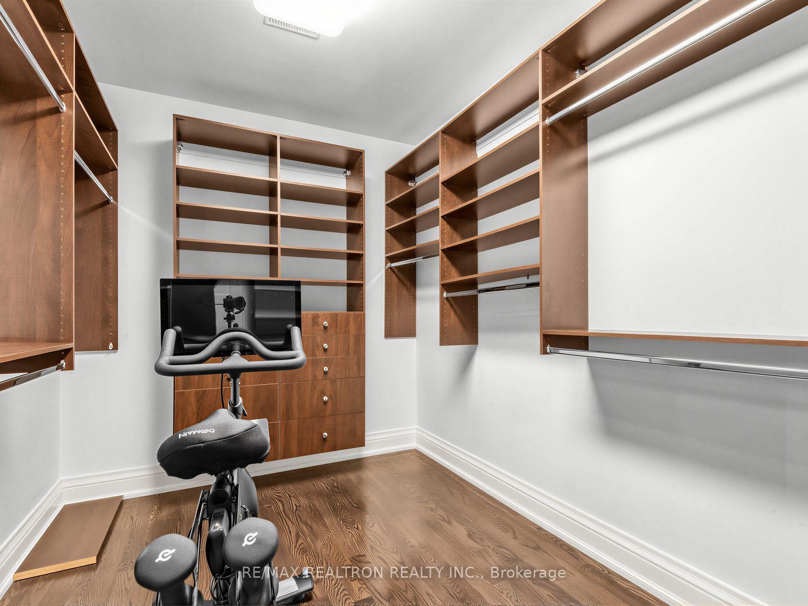 Photo 31 of 516 Vesta Drive, Toronto, Forest Hill South — HOMEH