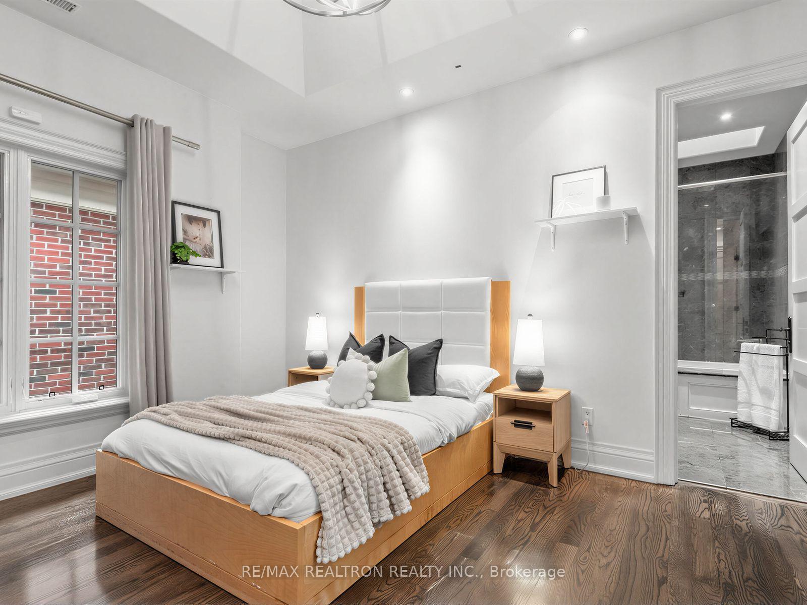 Photo 33 of 516 Vesta Drive, Toronto, Forest Hill South — HOMEH