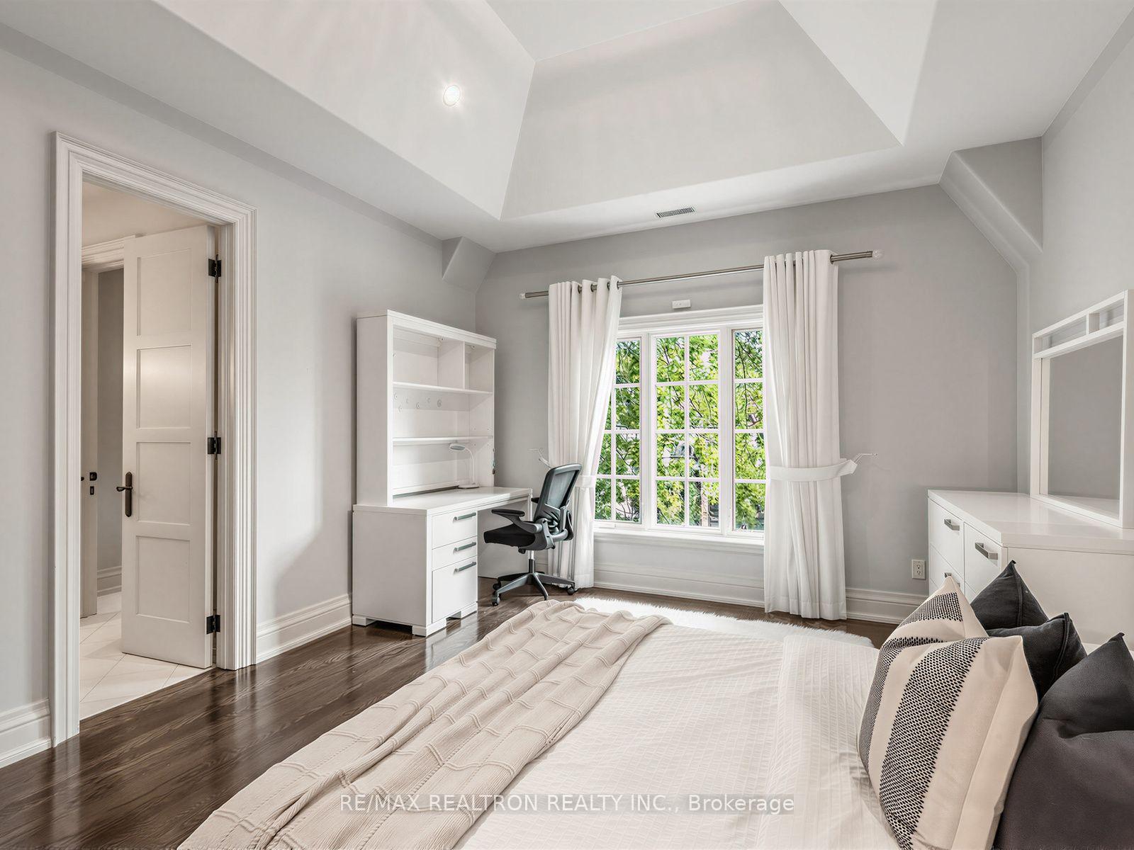 Photo 36 of 516 Vesta Drive, Toronto, Forest Hill South — HOMEH