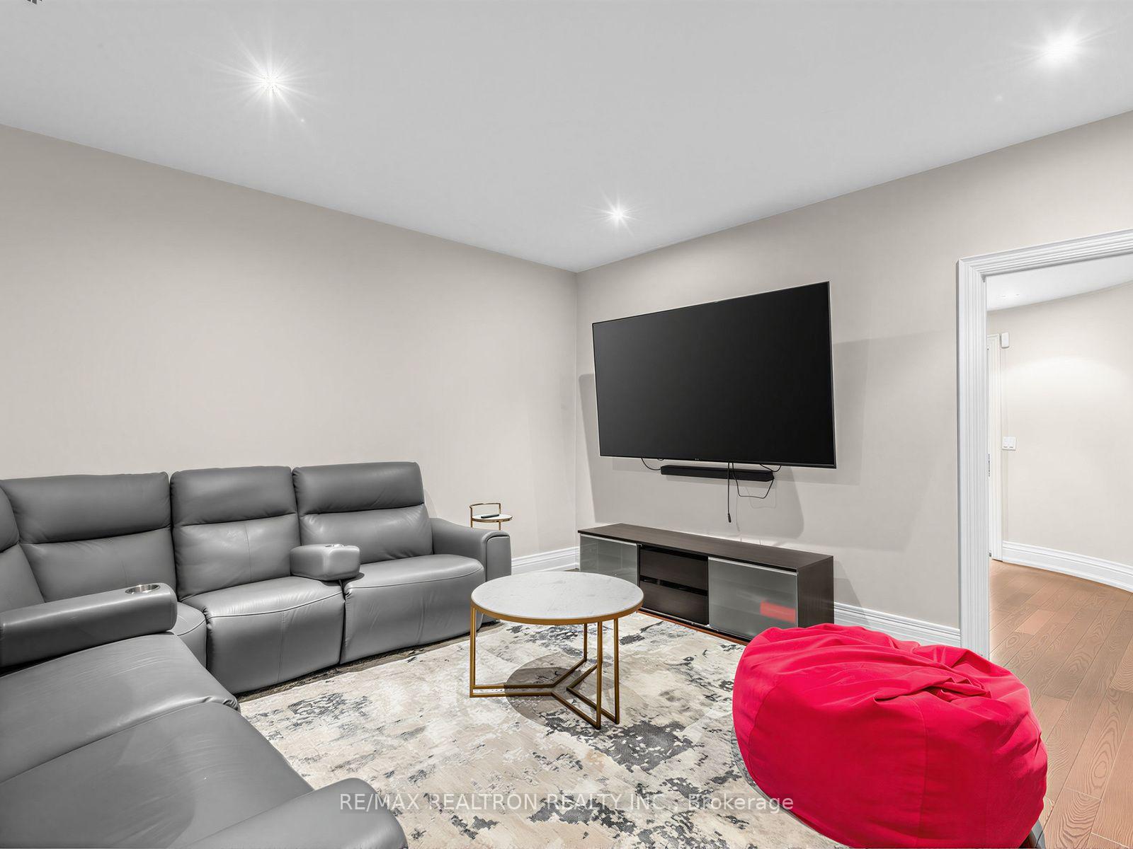 Photo 41 of 516 Vesta Drive, Toronto, Forest Hill South — HOMEH
