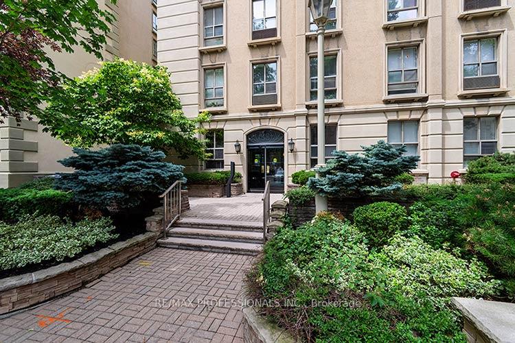 Photo 2 of Unit 702, 88 Charles Street E, Toronto, Church-Yonge Corridor — HOMEH
