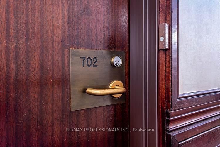 Photo 8 of Unit 702, 88 Charles Street E, Toronto, Church-Yonge Corridor — HOMEH