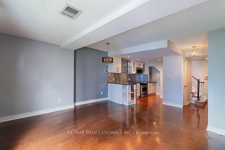 Photo 15 of Unit 702, 88 Charles Street E, Toronto, Church-Yonge Corridor — HOMEH