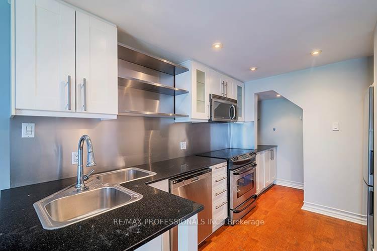 Photo 17 of Unit 702, 88 Charles Street E, Toronto, Church-Yonge Corridor — HOMEH
