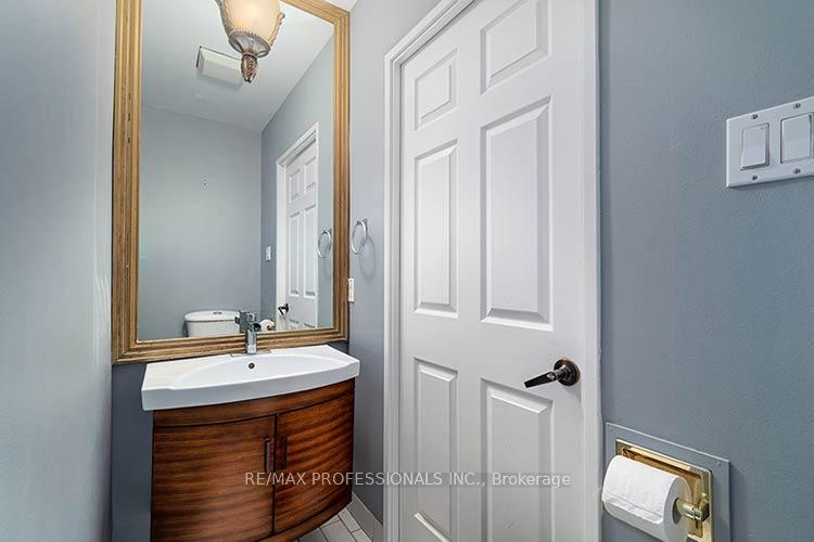 Photo 20 of Unit 702, 88 Charles Street E, Toronto, Church-Yonge Corridor — HOMEH