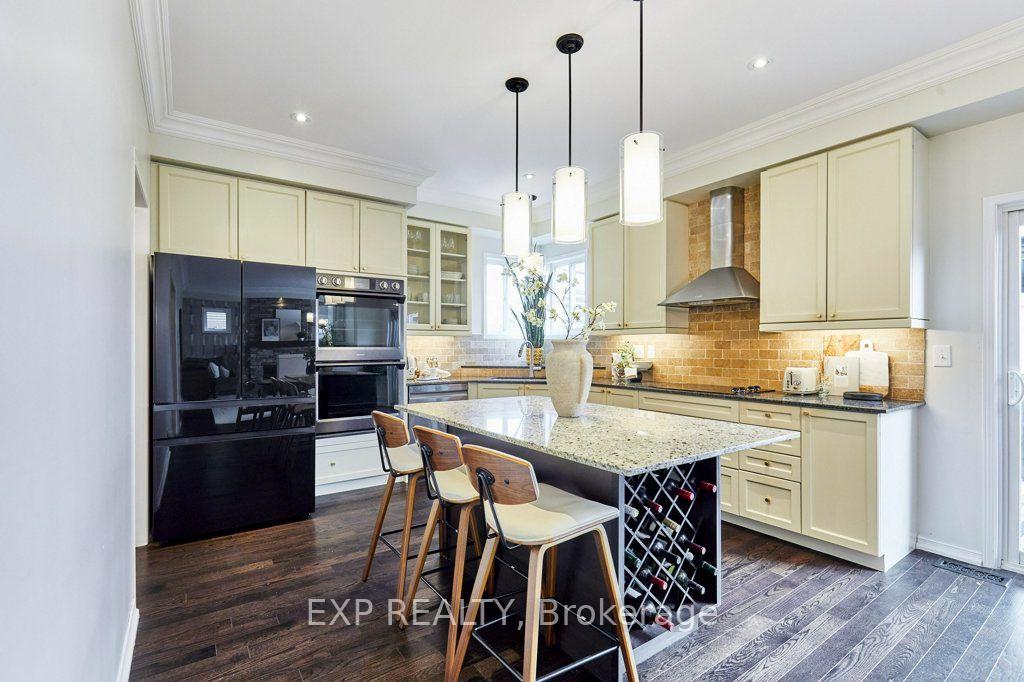 Photo 10 of 158 Jennings Drive, Clarington, Bowmanville — HOMEH