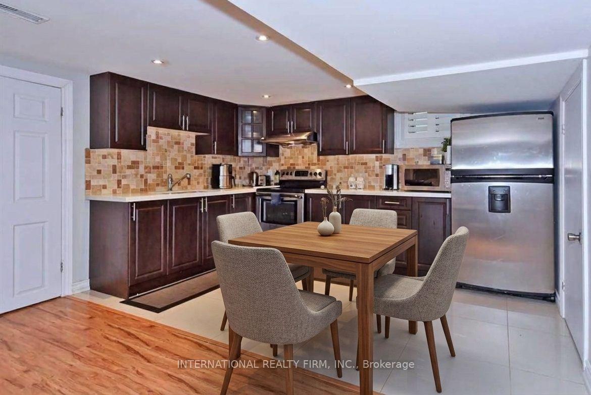 Photo 3 of Unit Bsmtapt, 328 Sheppard Avenue, Pickering, Rougemount — HOMEH