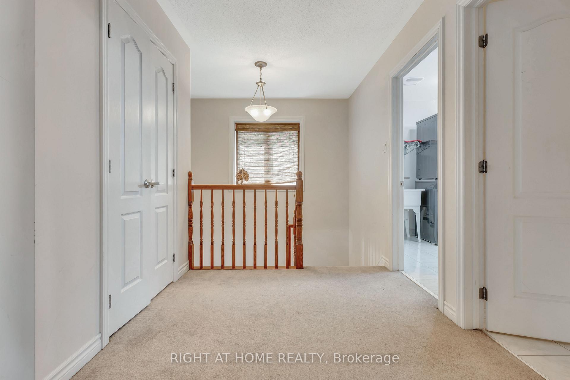 Photo 24 of 209 Rivertree Street, Ottawa, Kanata - Emerald Meadows/Trailwest — HOMEH