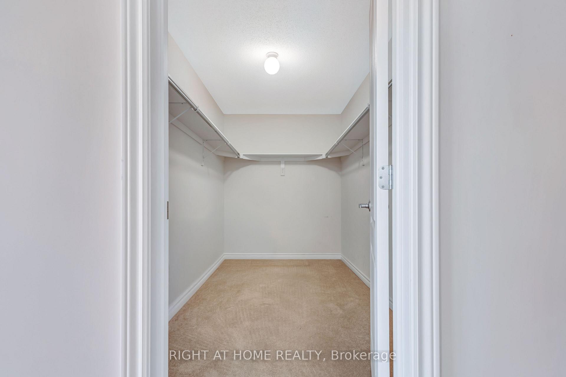 Photo 36 of 209 Rivertree Street, Ottawa, Kanata - Emerald Meadows/Trailwest — HOMEH